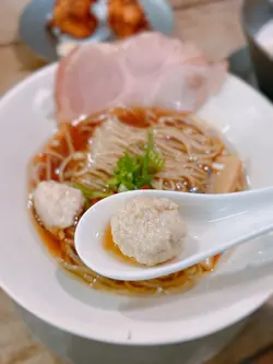 熟成雞煮干醬油拉麵