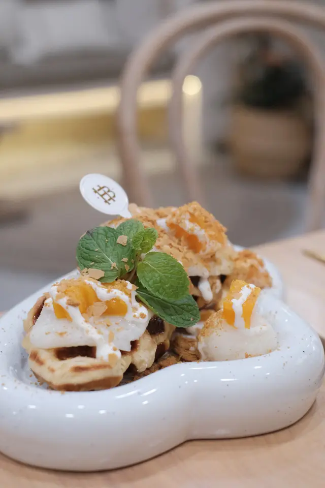 芒果糯米飯牛角窩夫