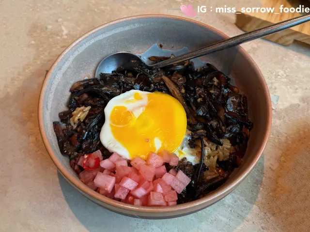 黑松露菌子燜飯