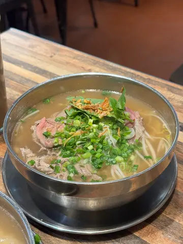 河內生牛肉湯粉