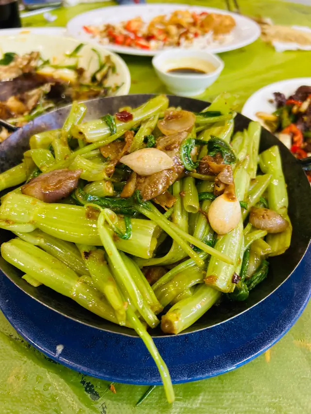 啫啫通菜豬膶煲