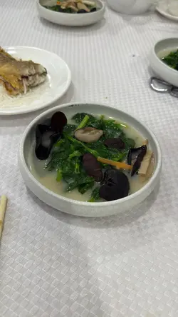唔講以為食緊關愛餐