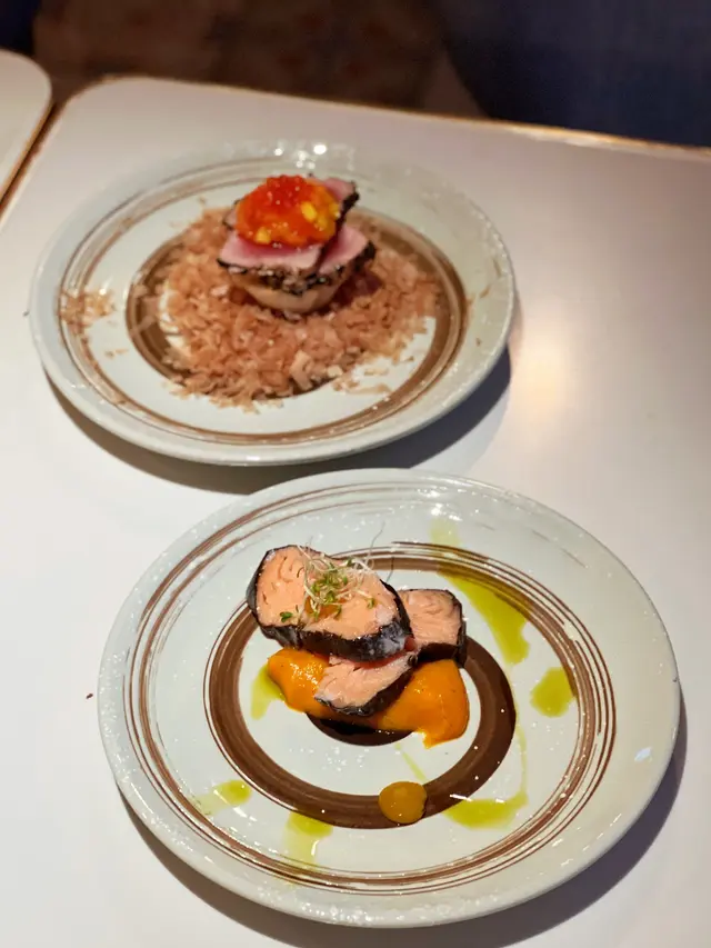 挪威三文魚紫菜卷、甘筍泥、柑橘