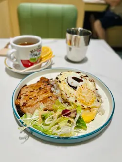 猪扒煎蛋饭