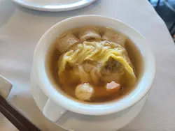 波士極品灌湯餃
