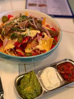 NACHOS BEEF / 牛肉玉米片