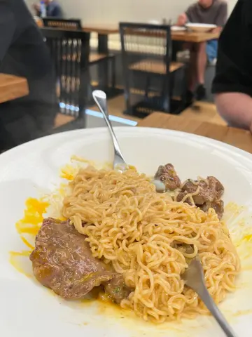 沙嗲牛肉捞公仔