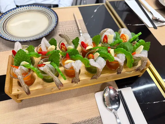 生蝦好驚喜  同平時睇嘅好唔同,仲以為嗌咗Cocktail