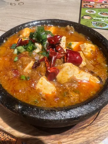 牛魔王椒麻麻婆豆腐鍋
