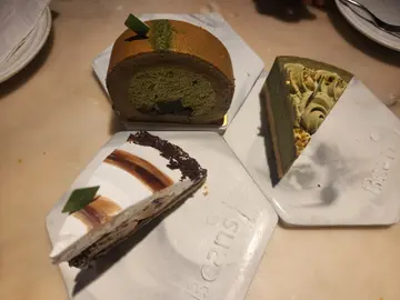 主菜+$30换蛋糕