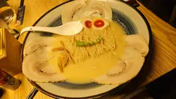 特級白湯拉麵
