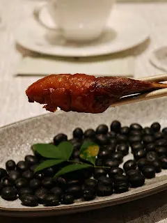 老菜脯陳皮乳鴿腿