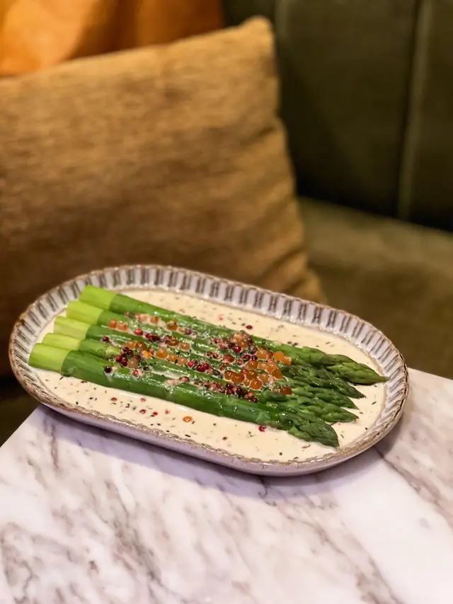 Steamed Asparagus 