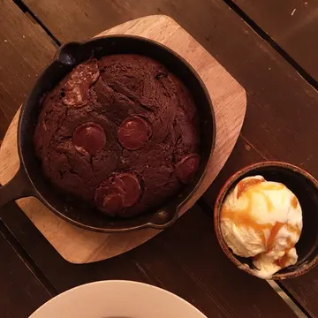 Skillet Brownie