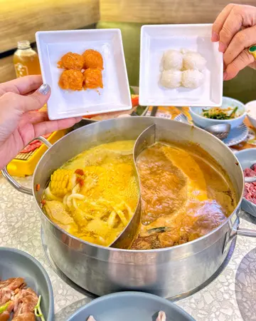 孜然雞肉丸和墨魚滑