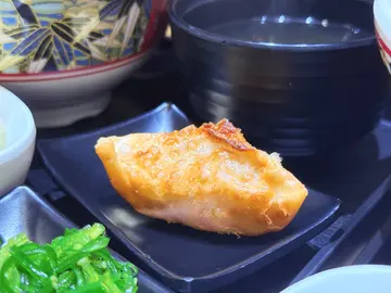 炸餃子