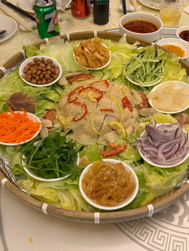 文昌手撕雞撈起