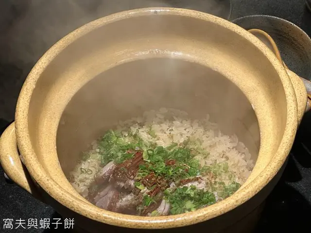 羊蹄山羊肉釜飯($580)內的羊腩