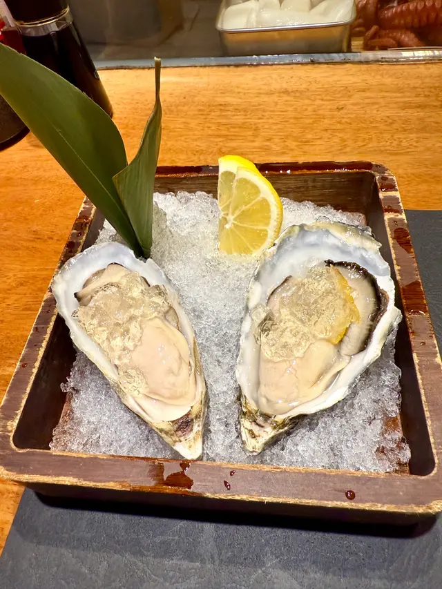 西飛生蠔（兩隻$196） 🦪💦