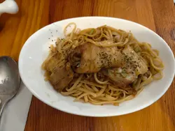 烧汁猪腩肉(扁)意粉