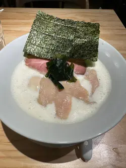 猪叉烧鸡白拉面