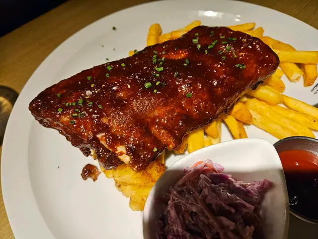 星期一主菜買一送一