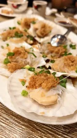 蒜蓉粉丝蒸扇贝