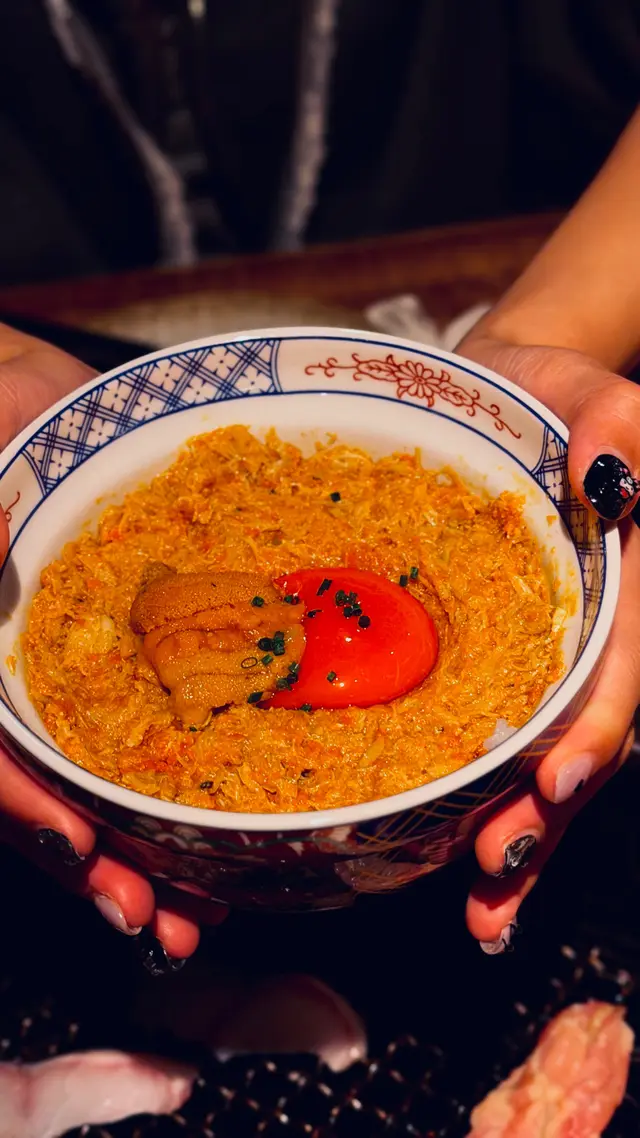 蟹黃海膽月見飯