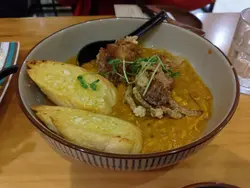 黃咖哩蛋花軟殼蟹