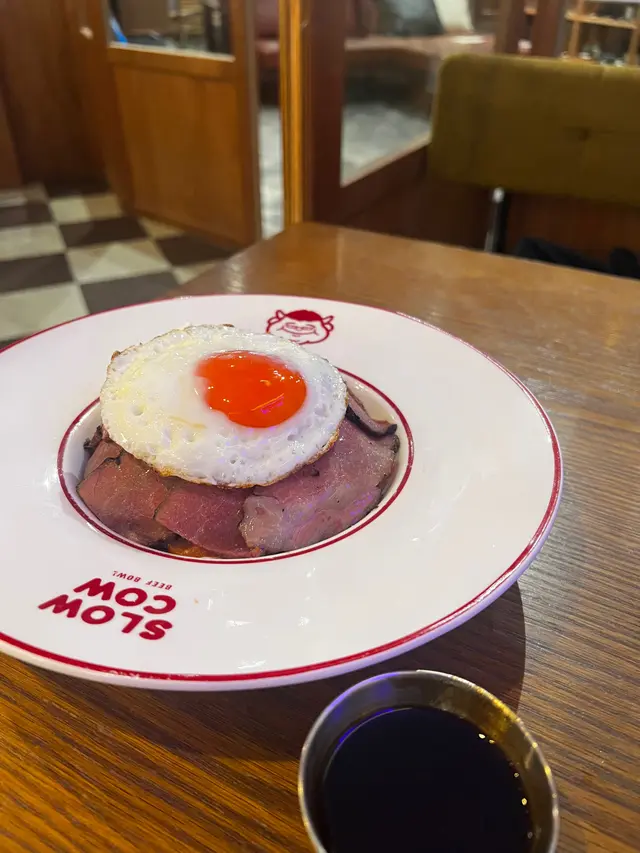 慢煮熟成牛肉+拉絲芝士肉醬意粉