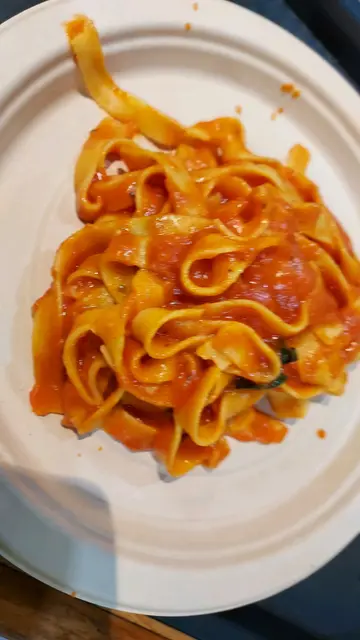 Tagliatelle with Tomato & Basil