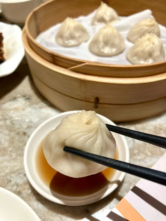 招牌原味小籠包