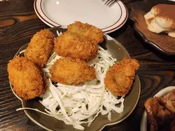 日式炸廣島蠔配他他醫