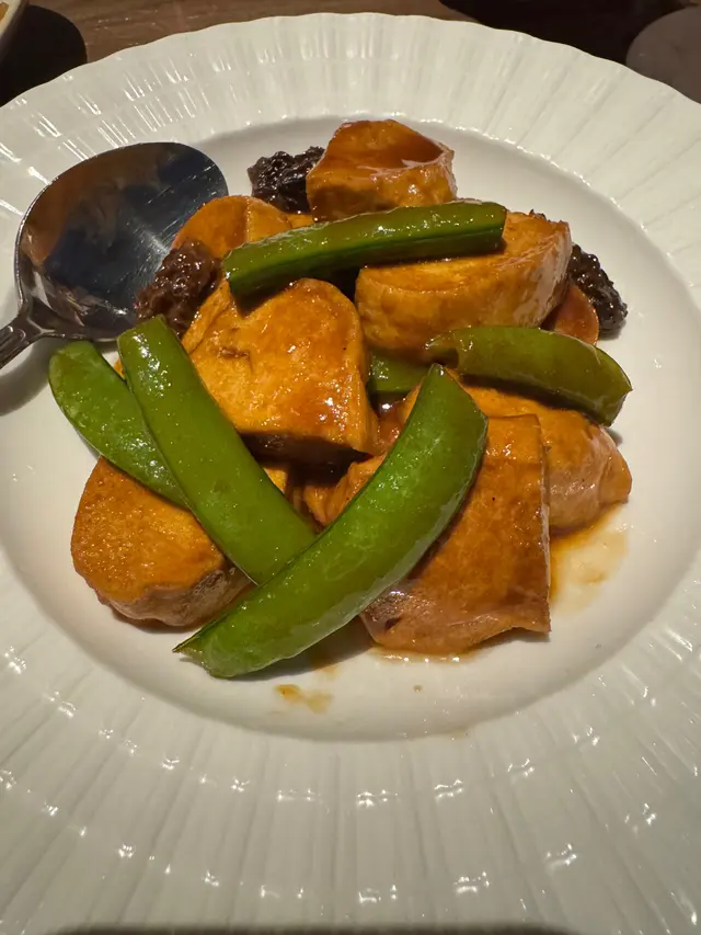 羊肚菌紅燒豆腐