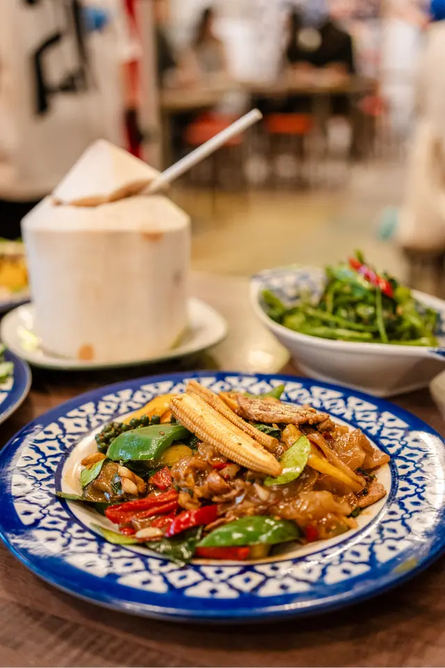 泰式醉貓和牛炒河