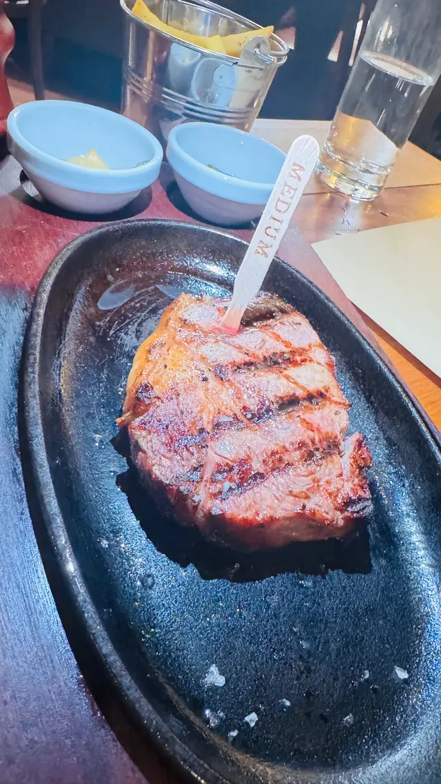 西冷牛排（200g）