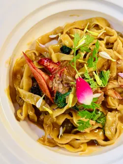 Lobster Homemade Fettuccine 新鲜龙虾手打意大利阔面