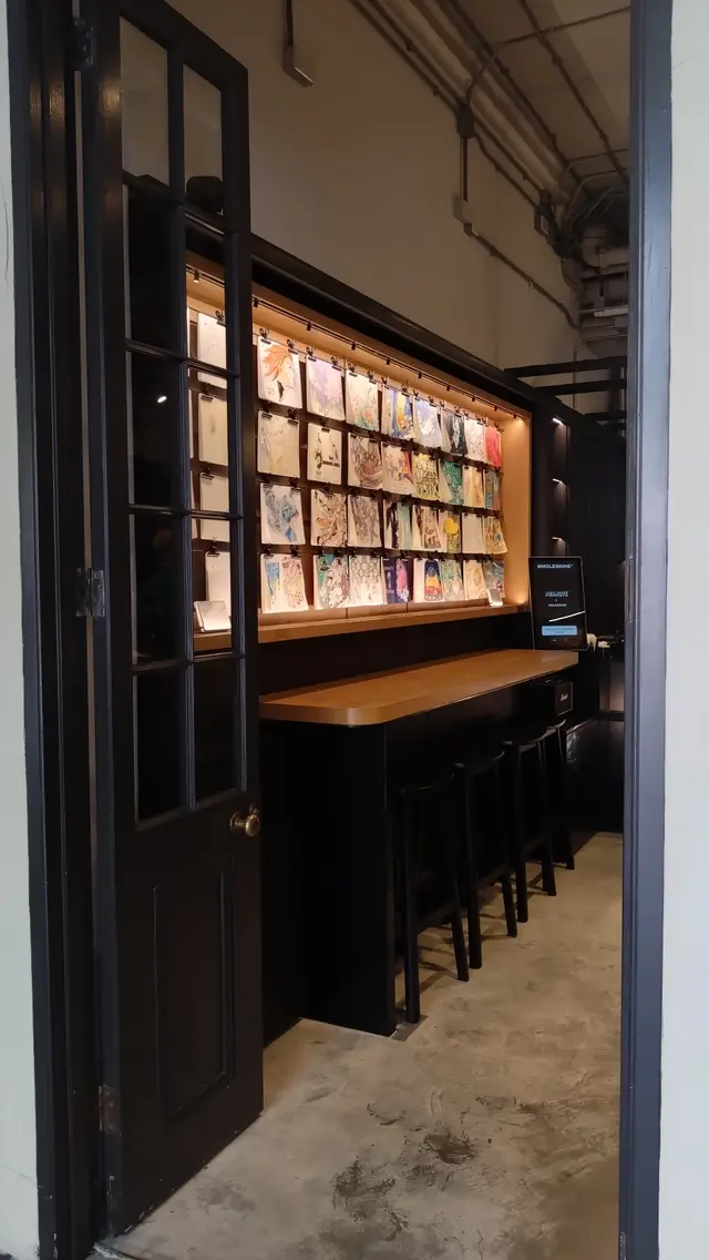 藝術牆上又有插畫師的精彩畫作