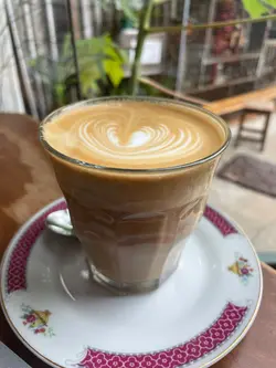 Latte  +  oat  milk