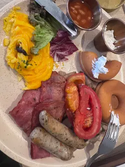 all-day-breakfast  w/scrambled  eggs