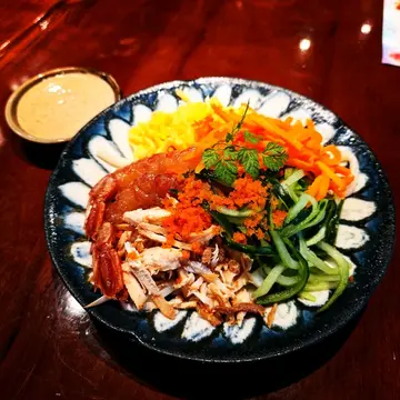 旨醤油大虾胡麻风冷乌冬