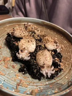 磯燒墨魚筒墨魚汁意大利飯