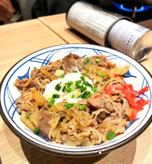 泡菜黑豚肉石锅,