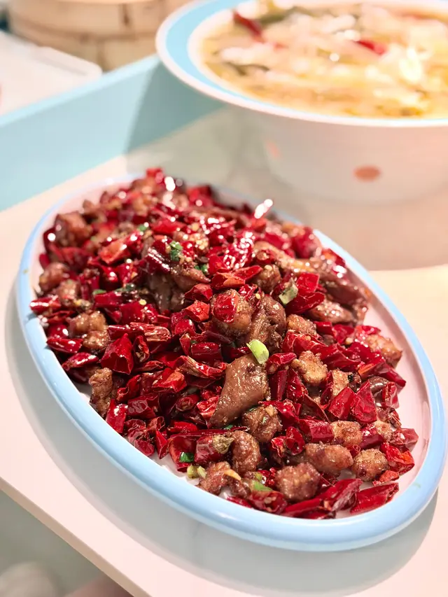 辣子雞軟骨肥腸