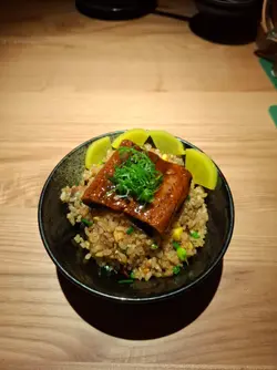 鰻魚炒飯 