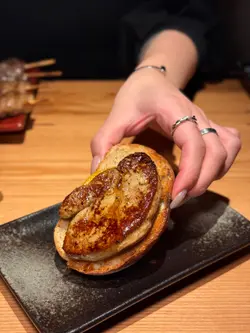 焦糖青蘋果鵝肝多士