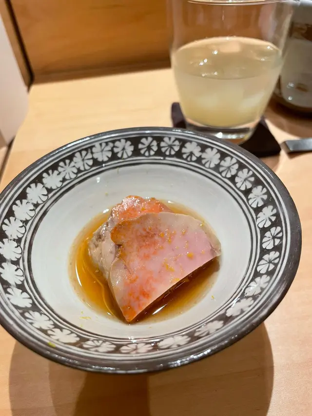 魚油十足,口感似鵝肝。