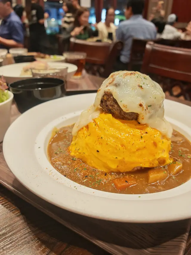 極上芝士牛肉漢堡蛋包飯 