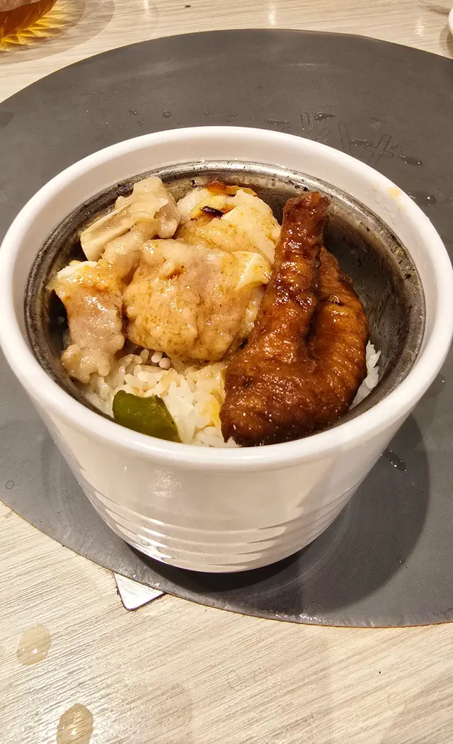 鳳爪排骨飯