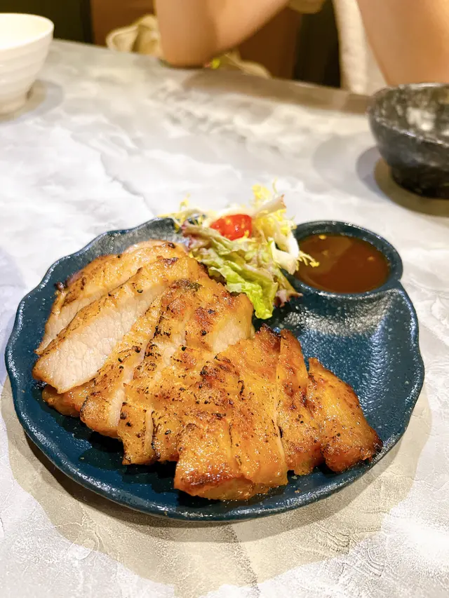 泰式炭燒豬頸肉